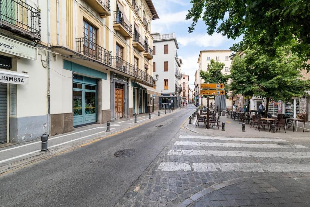 Emblematic Apartment In The Realejo Granada Luaran gambar